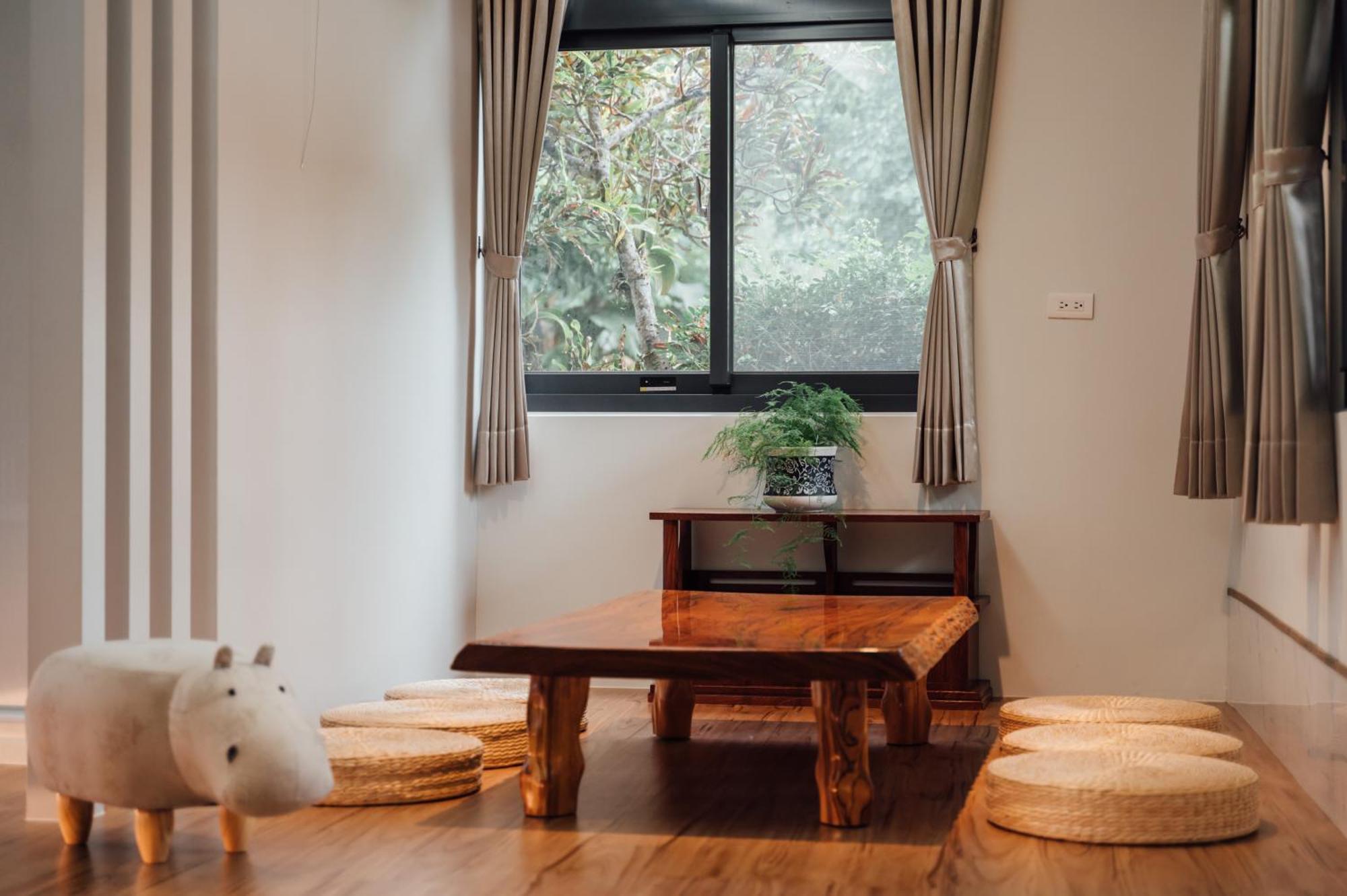 蘊慢築 茶花藝主題民宿 Yun Man Zhu Homestay Gongguan Exterior foto